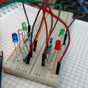 COMPOSANTS ÉLECTRONIQUES ET CÂBLES